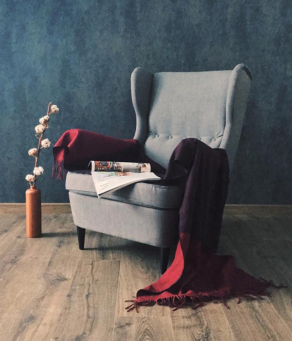 central skyscraper all glass structure