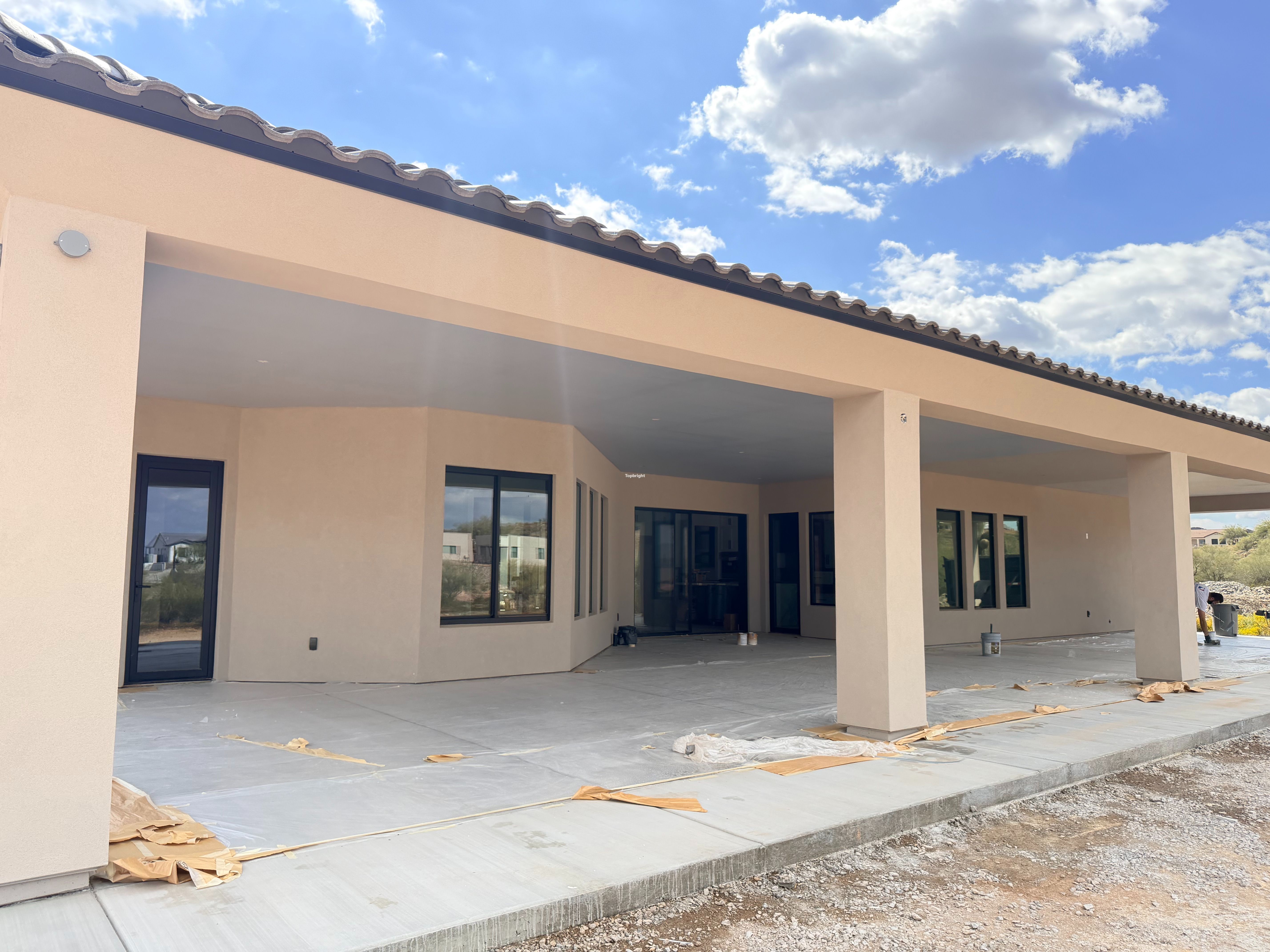 24B4A6CF6440DF57698BE110DAB0F203