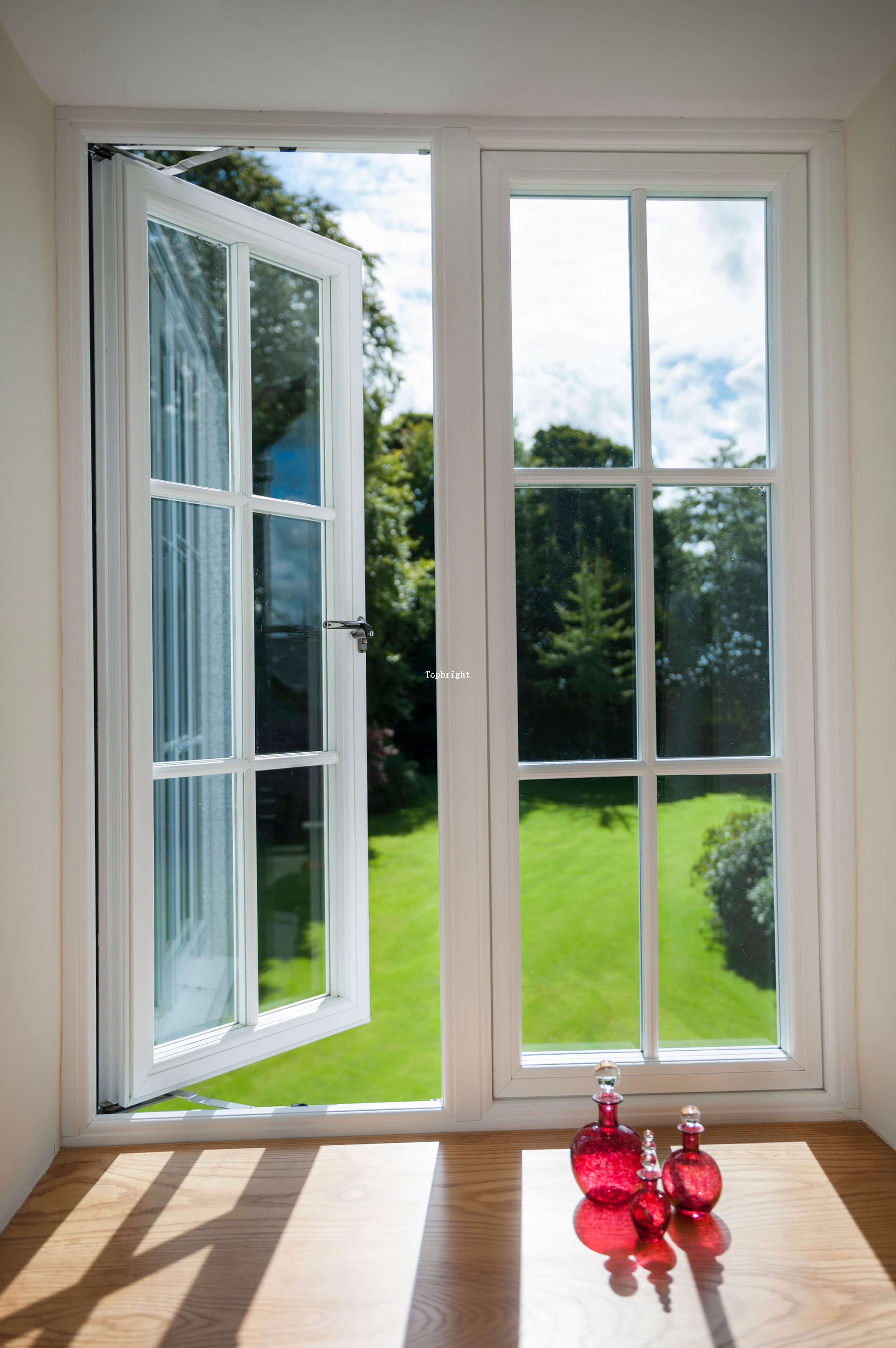 Vinyl New Construction Casement Window PVC Glazed Glass Full Screen Included