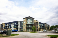 //imrnrwxhmork5q.leadongcdn.com/cloud/loBqkKmlSRililookmkq/Oklahoma-Aparment.jpg