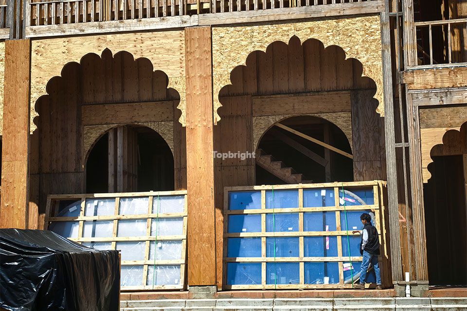 large fix window