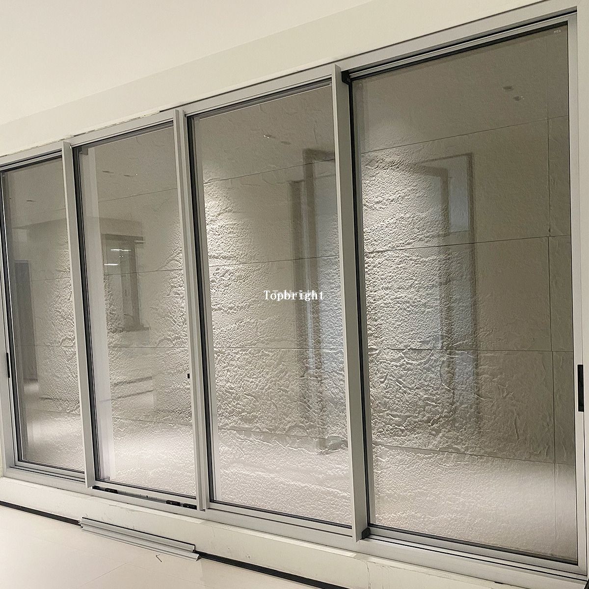 Heavy-duty sliding door